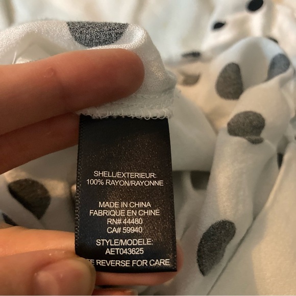 AFRM White and Black Puff Sleeve Fitted Blouse Size Large - Picture 5 of 6